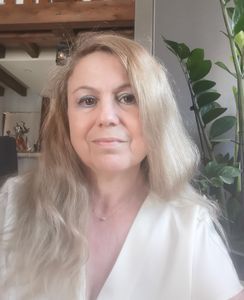 Isabel professeur particulier Français Groupe Réussite
