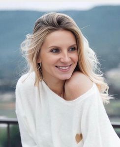 Svetlana professeur particulier Russe Groupe Réussite