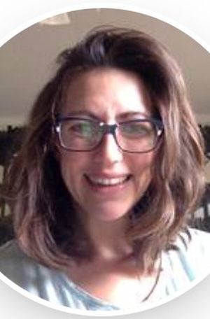 Esther prof de cours-particuliers à Marseille 3e