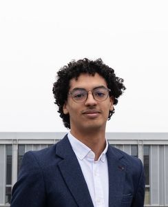 Othmane professeur particulier Maths Groupe Réussite