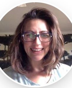 Esther professeur particulier Français Groupe Réussite
