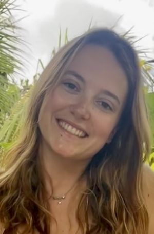 Charlotte prof de cours-particuliers de français à Rochefort