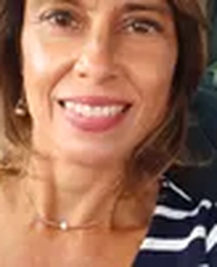 Lalao professeur particulier Français Groupe Réussite