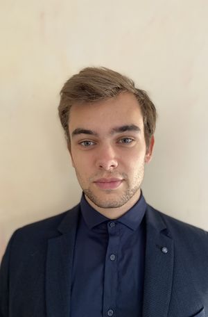 Axel prof de cours-particuliers d'informatique à Vannes