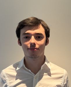 Edouard professeur particulier Physique-chimie Groupe Réussite