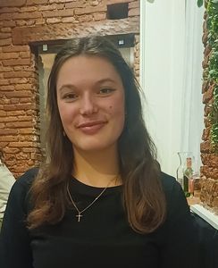 Noémie professeur particulier Anglais Groupe Réussite