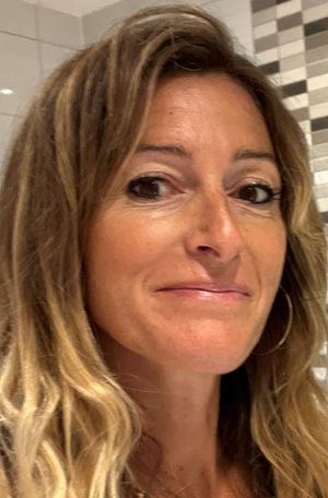 Peggy prof de cours-particuliers de français à Alès