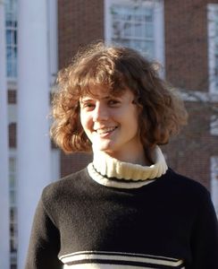 Juliette professeur particulier Français Groupe Réussite