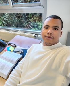Omar professeur particulier Maths Groupe Réussite