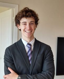 Tom professeur particulier Maths Groupe Réussite