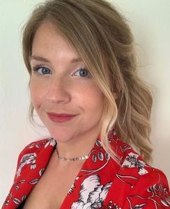 Agnès professeur particulier Anglais Groupe Réussite