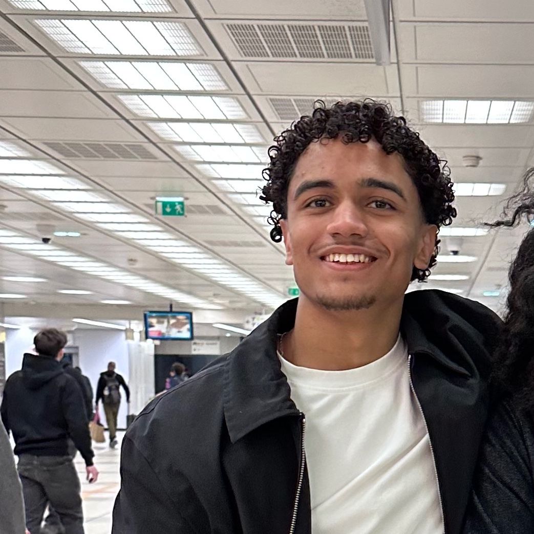 Hamza professeur particulier Physique-chimie Groupe Réussite