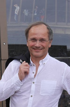Jean prof de cours-particuliers d'électronique