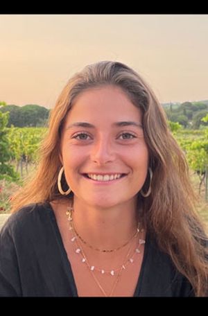Margaux prof de cours-particuliers de géopolitique à Vannes