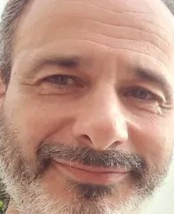 Thierry professeur particulier Musique Groupe Réussite