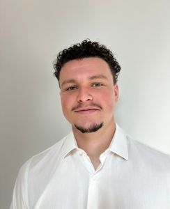 Raphael professeur particulier Maths Groupe Réussite