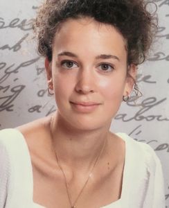 Blanche professeur particulier Français Groupe Réussite