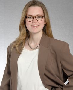 Margot professeur particulier Théâtre Groupe Réussite