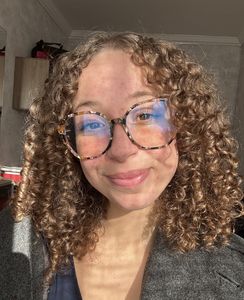 Angelina professeur particulier Maths Groupe Réussite
