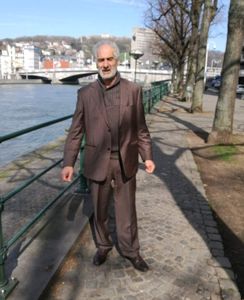 Hassen professeur particulier Français Groupe Réussite