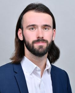 Adrian professeur particulier Anglais Groupe Réussite