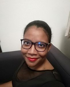 Marine professeur particulier Français Groupe Réussite