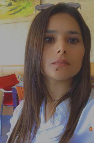 Mouna prof de cours-particuliers de physique à Angers