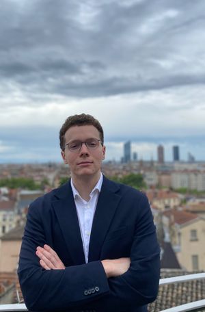 Alexandre prof de cours-particuliers d'allemand à Châtillon