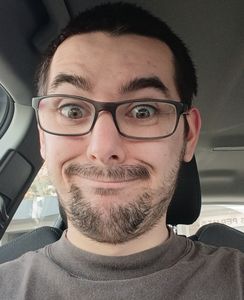 David professeur particulier Informatique Groupe Réussite
