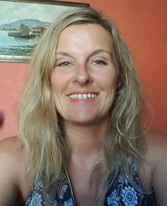 Julie professeur particulier Anglais Groupe Réussite
